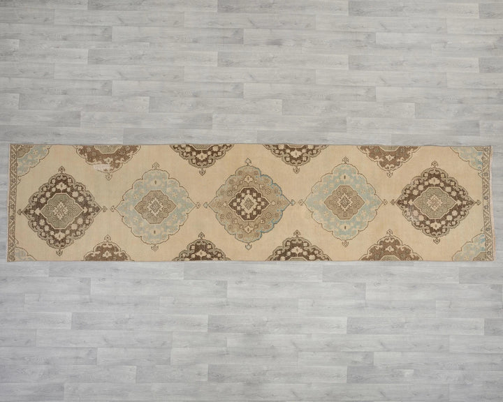 Runner Rug 2' 10" x 11' 8" | No. VR56378