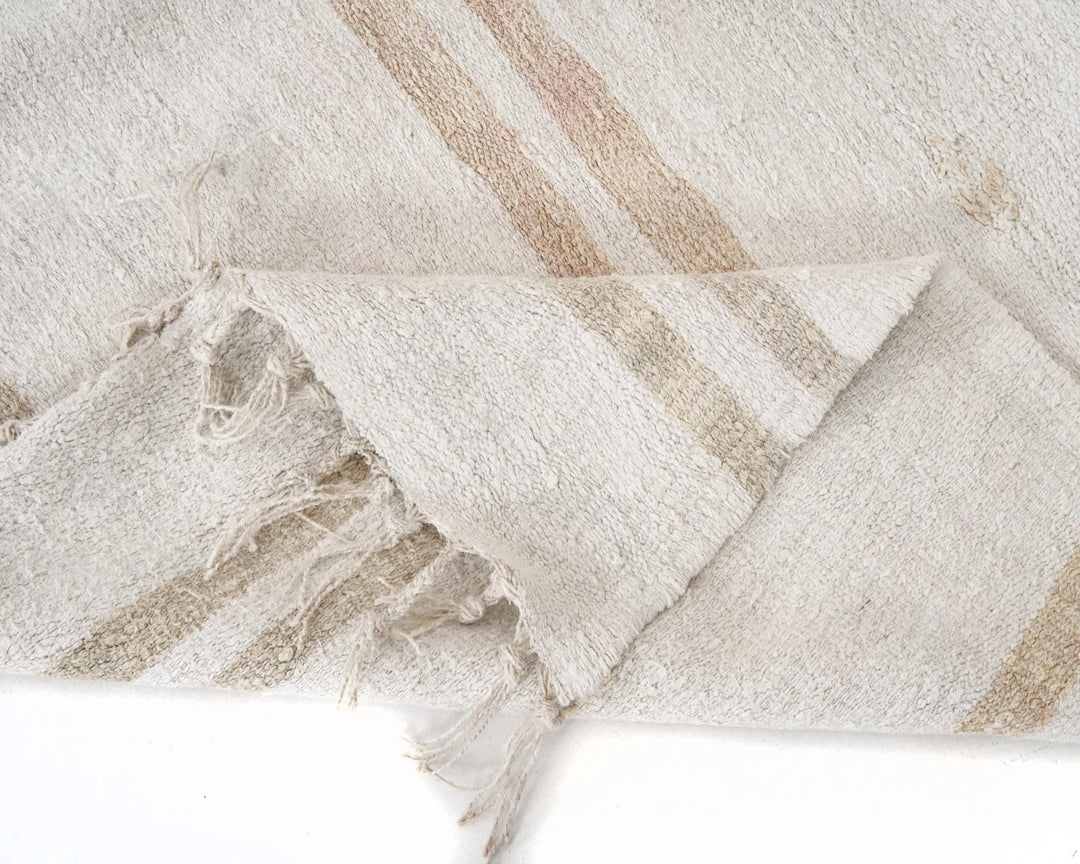 White Turkish Kilim Rug 5' 11" x 9' Flat-Weave | No. VR56817