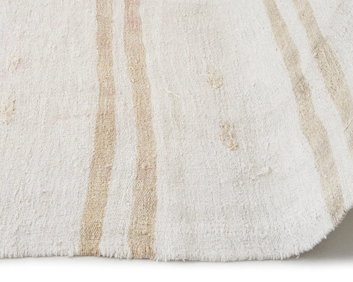 White Turkish Kilim Rug 5' 11" x 9' Flat-Weave | No. VR56817