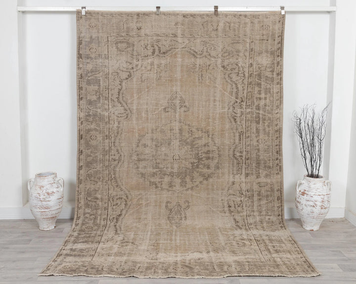 Beige Turkish Oushak Rug 6'8" x 10' Hand-Knotted | No. VR56835