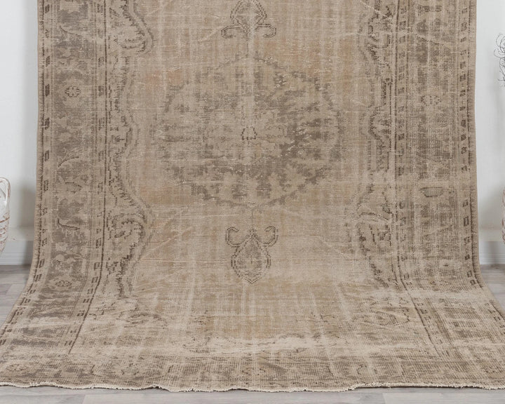 Beige Turkish Oushak Rug 6'8" x 10' Hand-Knotted | No. VR56835