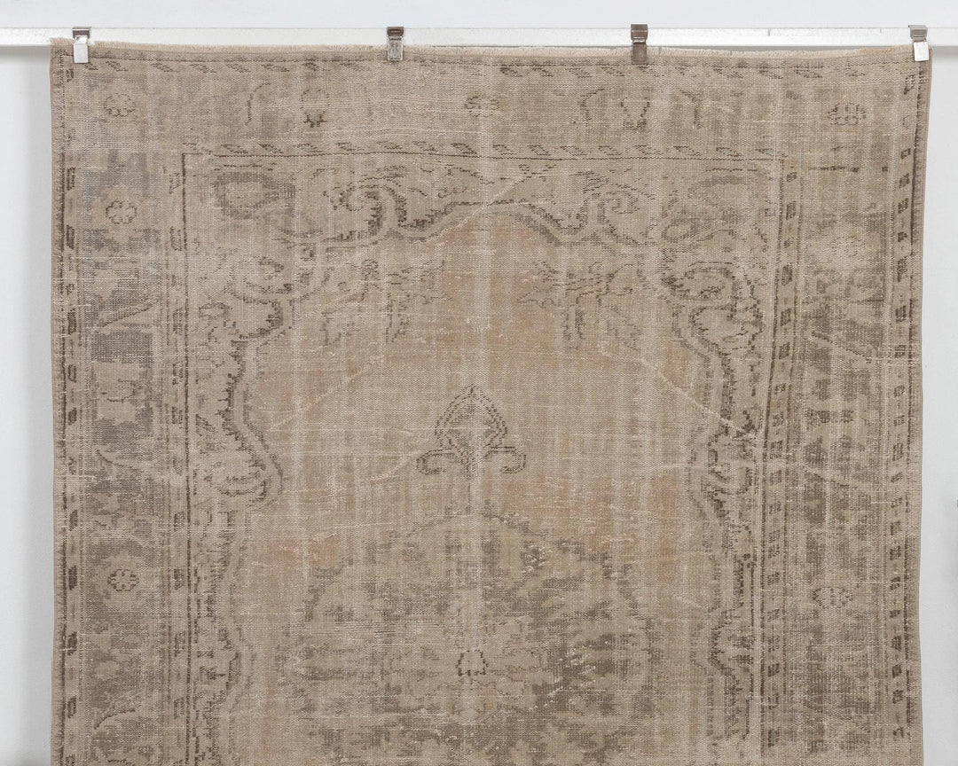 Beige Turkish Oushak Rug 6'8" x 10' Hand-Knotted | No. VR56835
