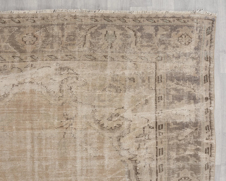 Beige Turkish Oushak Rug 6'8" x 10' Hand-Knotted | No. VR56835
