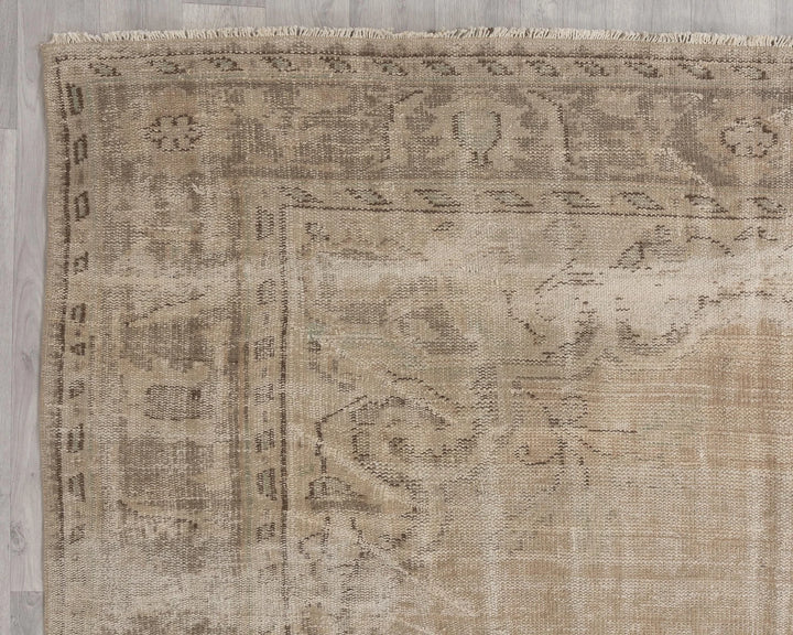 Beige Turkish Oushak Rug 6'8" x 10' Hand-Knotted | No. VR56835