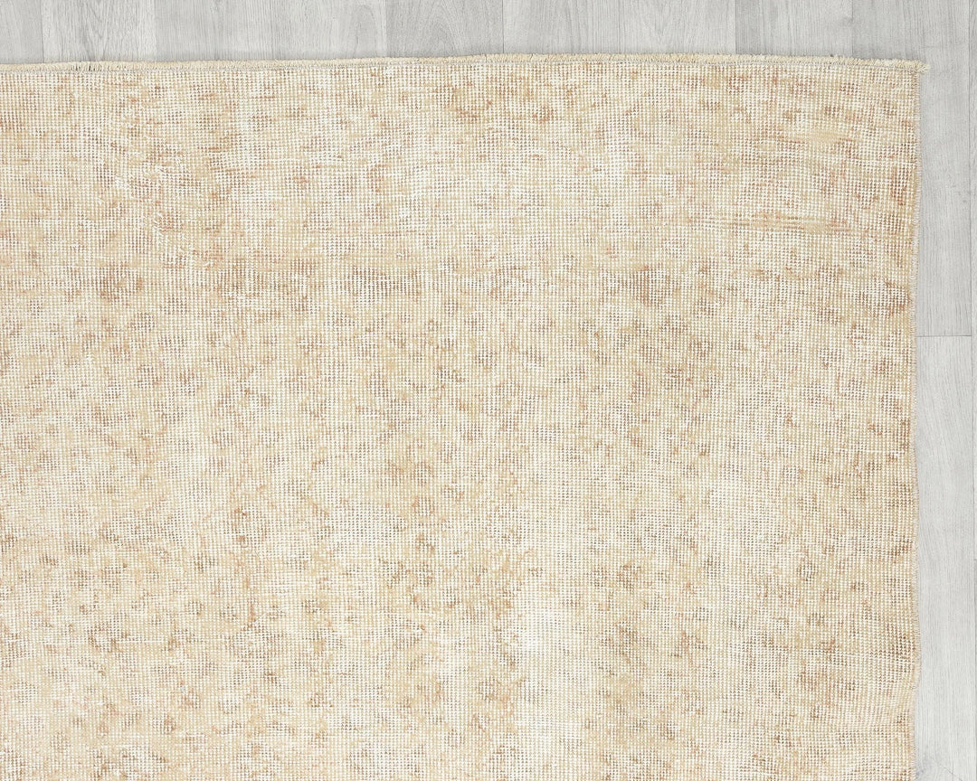 Beige Turkish Oushak Rug 6'7" x 9'10" Hand-Knotted | No. VR56890