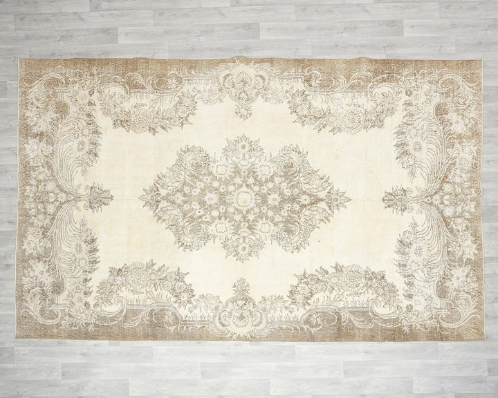 Beige Turkish Oushak Rug 6'10" x 10'8" Hand-Knotted | No. VR56937