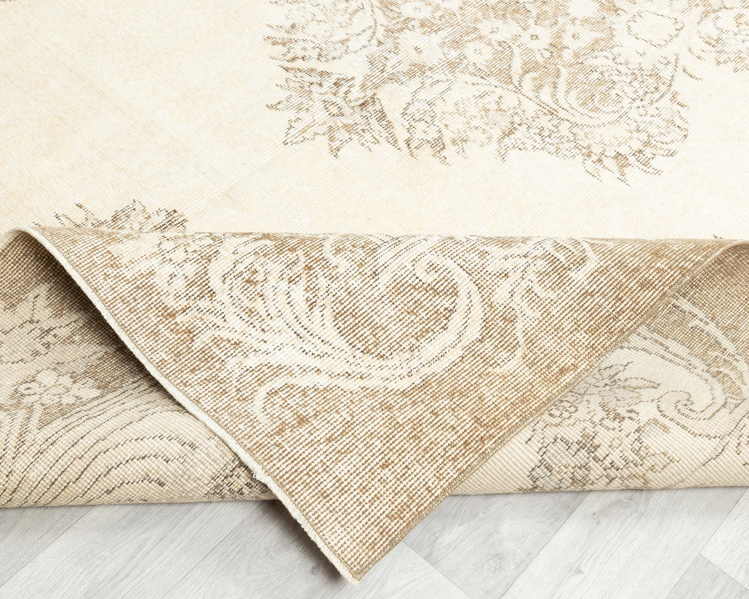 Beige Turkish Oushak Rug 6'10" x 10'8" Hand-Knotted | No. VR56937