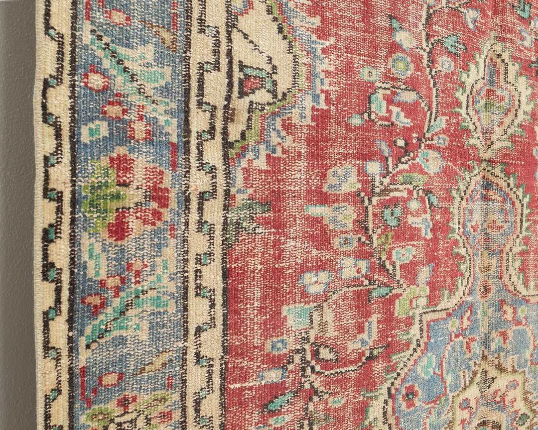 Red Turkish Oushak Rug 5' 2" x 7' 8" Hand-Knotted | No. VR57040