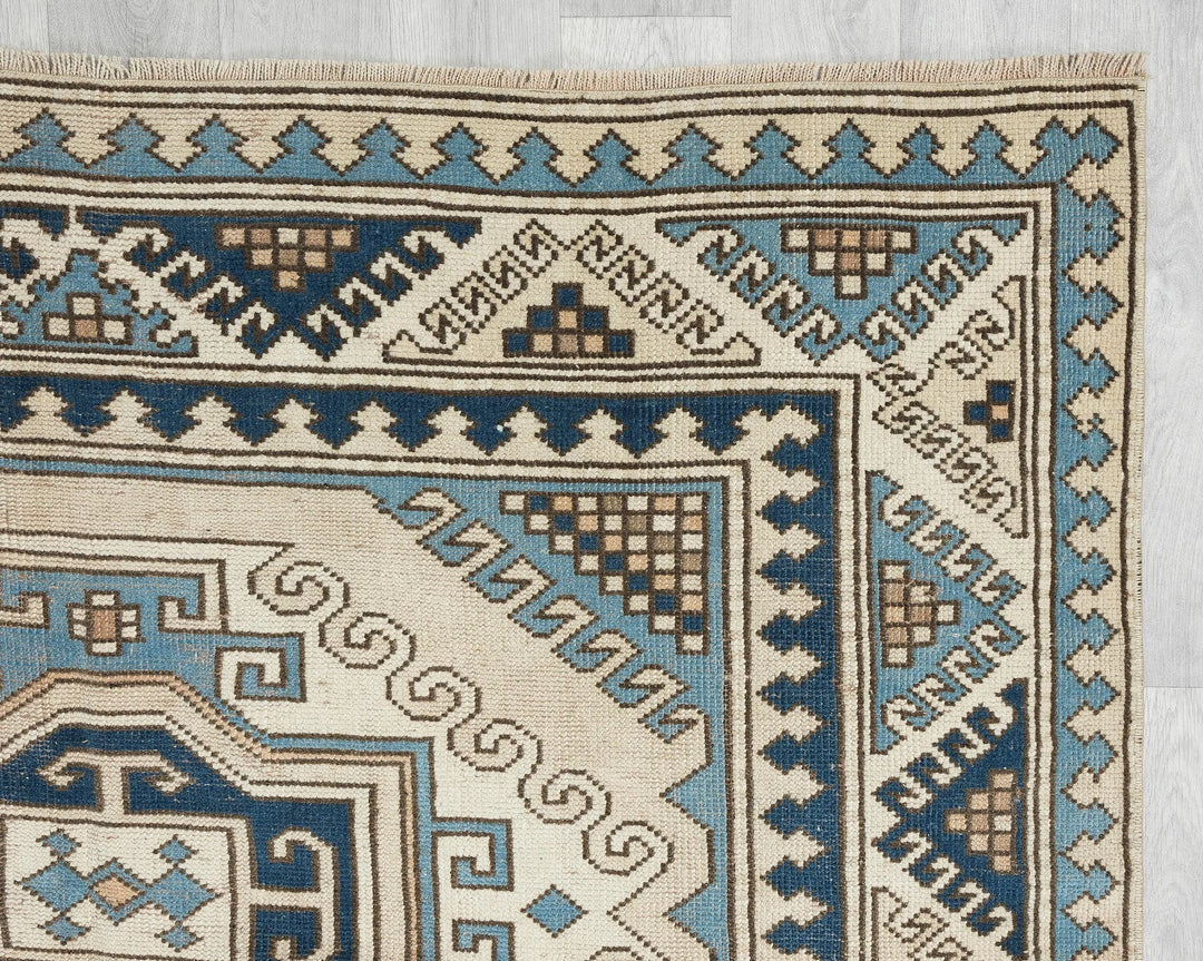 Oushak Rug 5' 3" x 8' 4" | No. VR57301