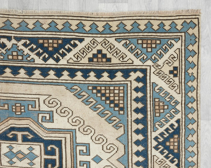 Oushak Rug 5' 3" x 8' 4" | No. VR57301