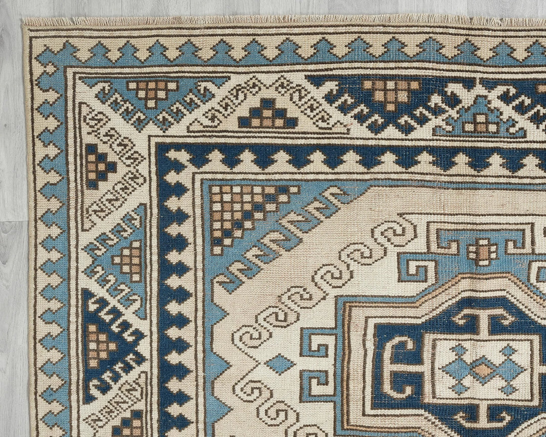 Oushak Rug 5' 3" x 8' 4" | No. VR57301