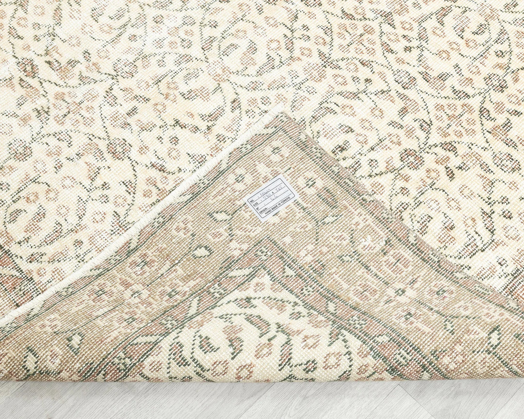 Beige Turkish Oushak Rug 5' 5" x 8' 10" Hand-Knotted | No. VR57315