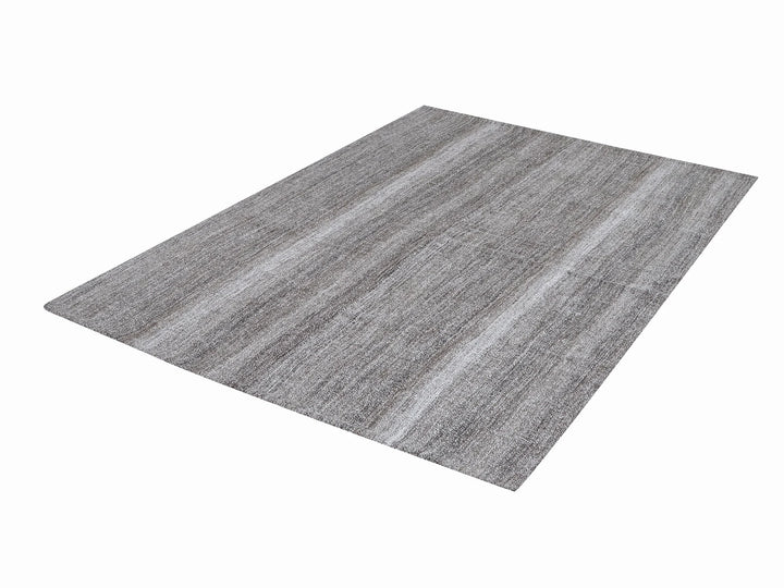 Gray Kilim Rug 5' 4" x 7' 1" | No. VR57420