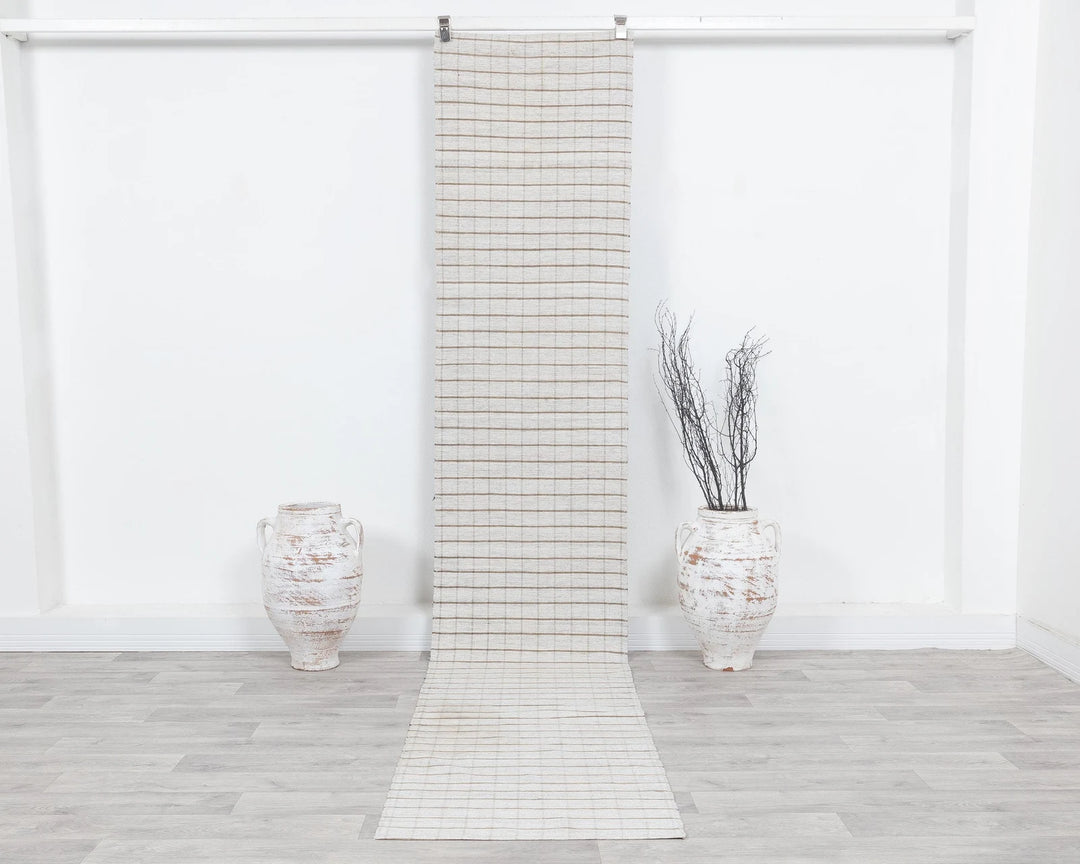 White Runner Rug 2' x 11' 2" | No. VR57513