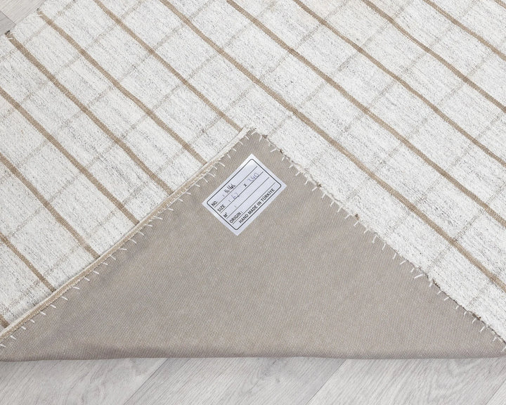 White Runner Rug 2' x 11' 2" | No. VR57513