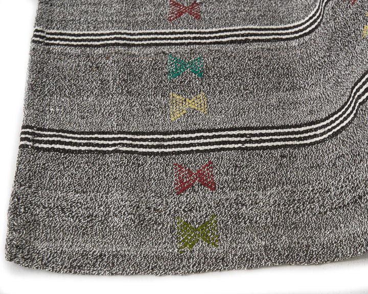 Gray Kilim Rug 6' 5" x 8' | No. VR57564
