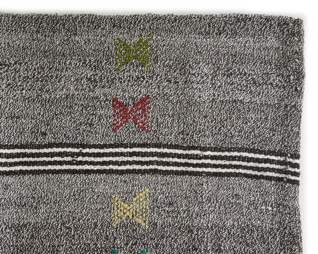 Gray Kilim Rug 6' 5" x 8' | No. VR57564