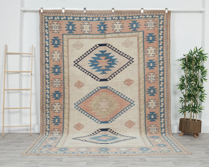 Neutral Oushak Rug 7' 1" x 9' 11" | No. VR57725