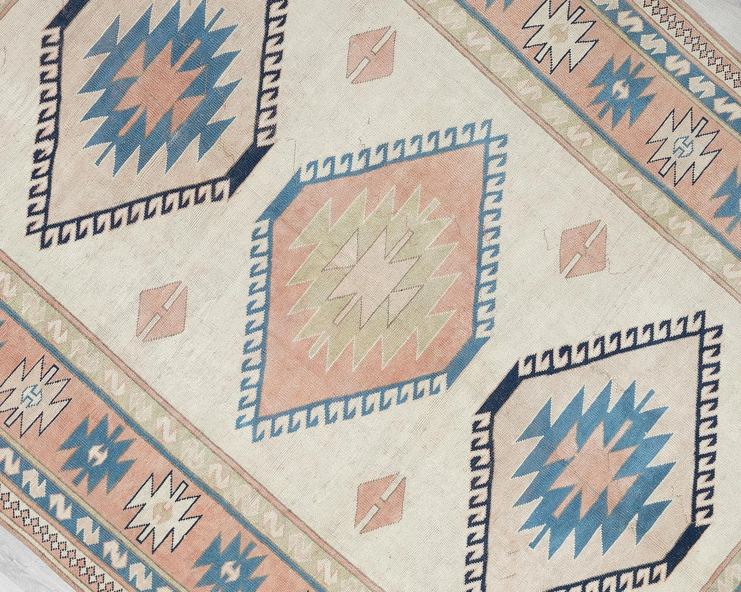 Neutral Oushak Rug 7' 1" x 9' 11" | No. VR57725