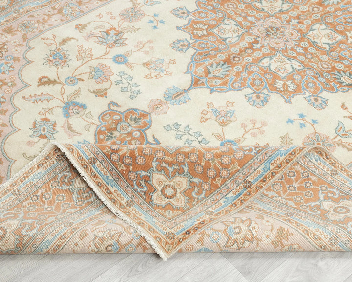 Multicolor Turkish Oushak Rug 6'1" x 9'6" Hand-Knotted | No. VR57774