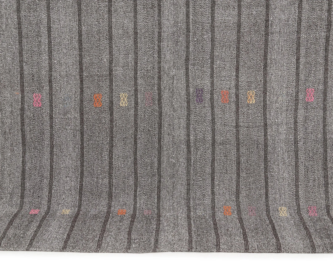 Gray Turkish Kilim Rug 6'1" x 8'4" Flat-Weave | No. VR57790