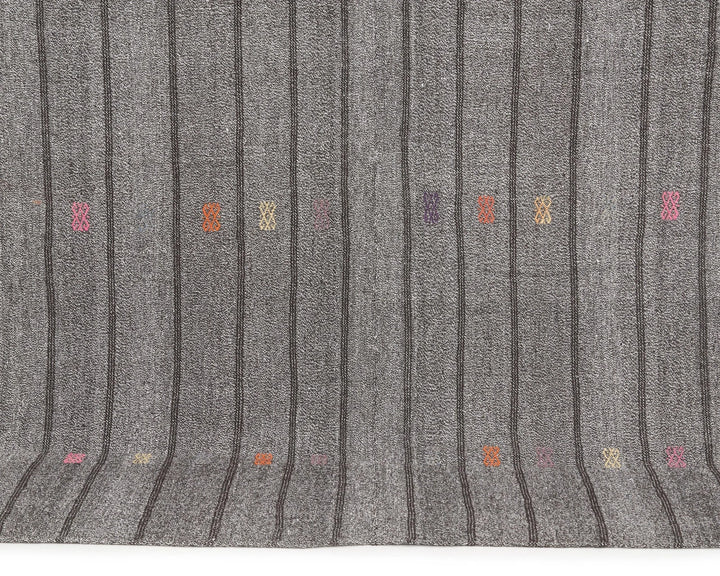 Gray Turkish Kilim Rug 6'1" x 8'4" Flat-Weave | No. VR57790