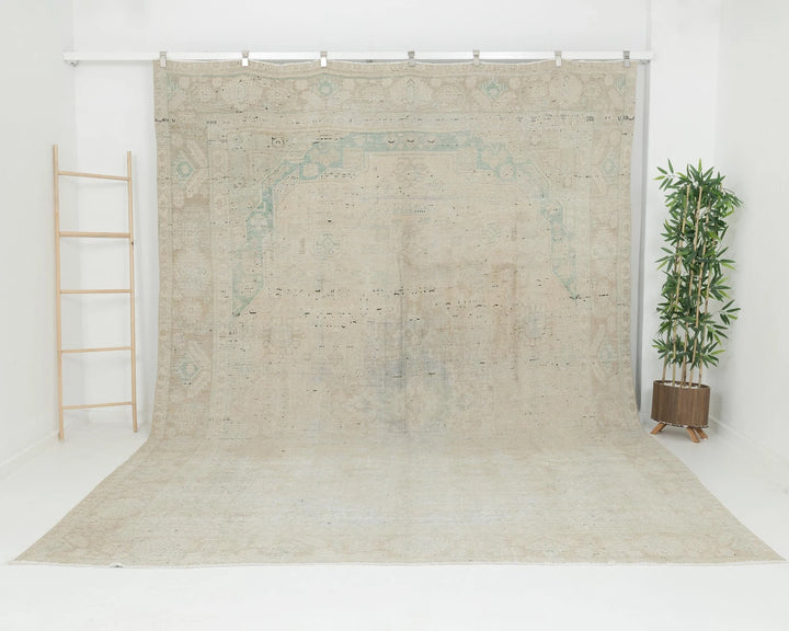 Beige Turkish Oushak Rug 9'6" x 12'2" Hand-Knotted | No. VR57867