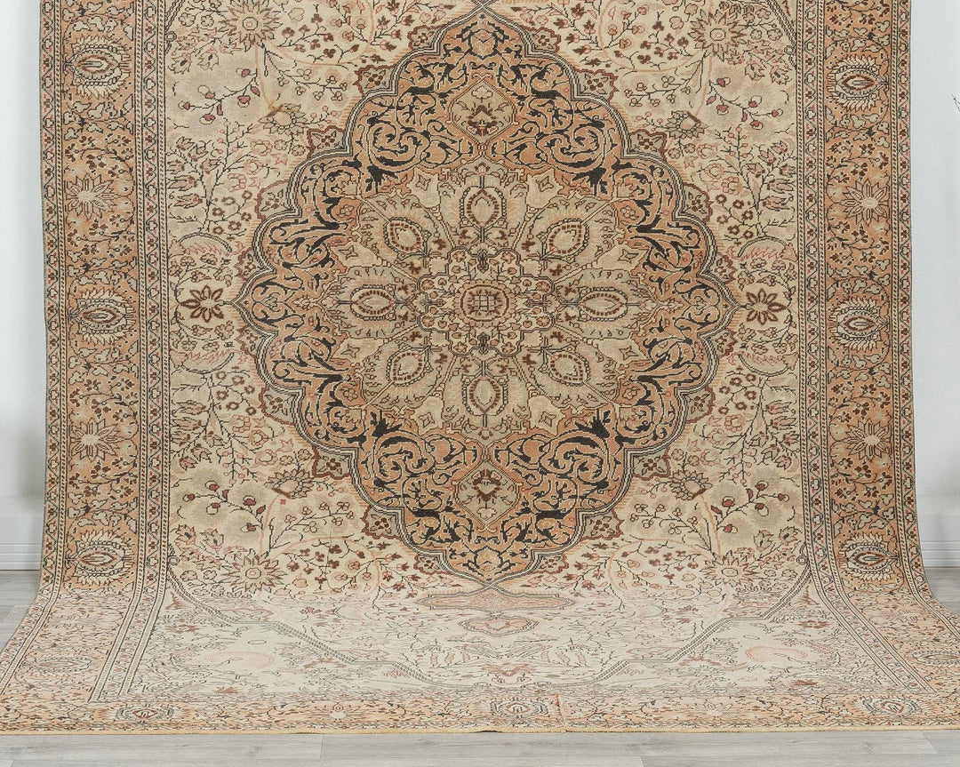 Multicolor Turkish Oushak Rug 6'2" x 9'7" Hand-Knotted | No. VR57893
