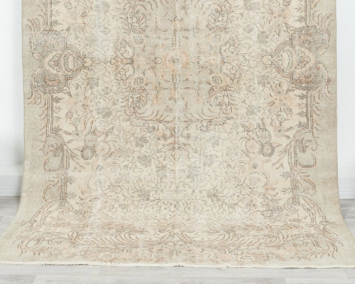 Multicolor Turkish Oushak Rug 5' 4" x 8' 8" Hand-Knotted | No. VR58005