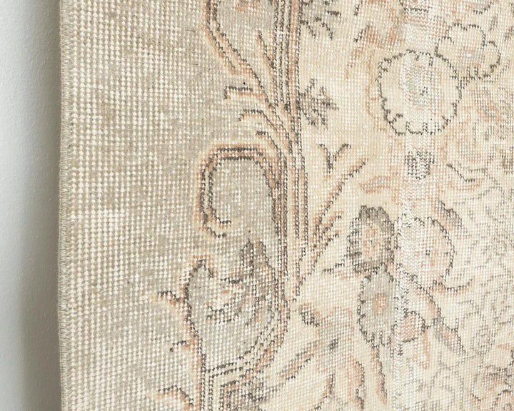 Multicolor Turkish Oushak Rug 5' 4" x 8' 8" Hand-Knotted | No. VR58005