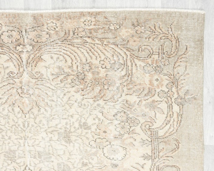 Multicolor Turkish Oushak Rug 5' 4" x 8' 8" Hand-Knotted | No. VR58005
