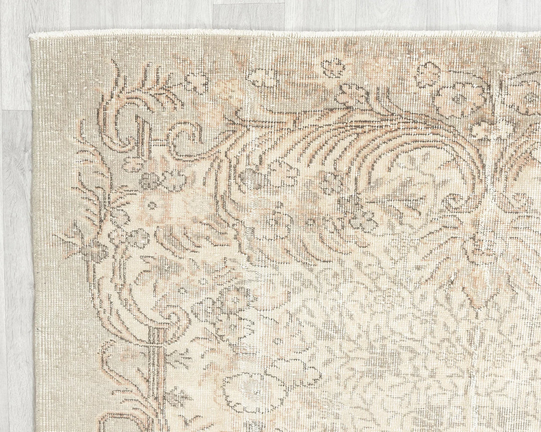 Multicolor Turkish Oushak Rug 5' 4" x 8' 8" Hand-Knotted | No. VR58005