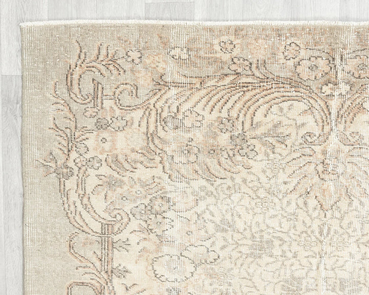 Multicolor Turkish Oushak Rug 5' 4" x 8' 8" Hand-Knotted | No. VR58005