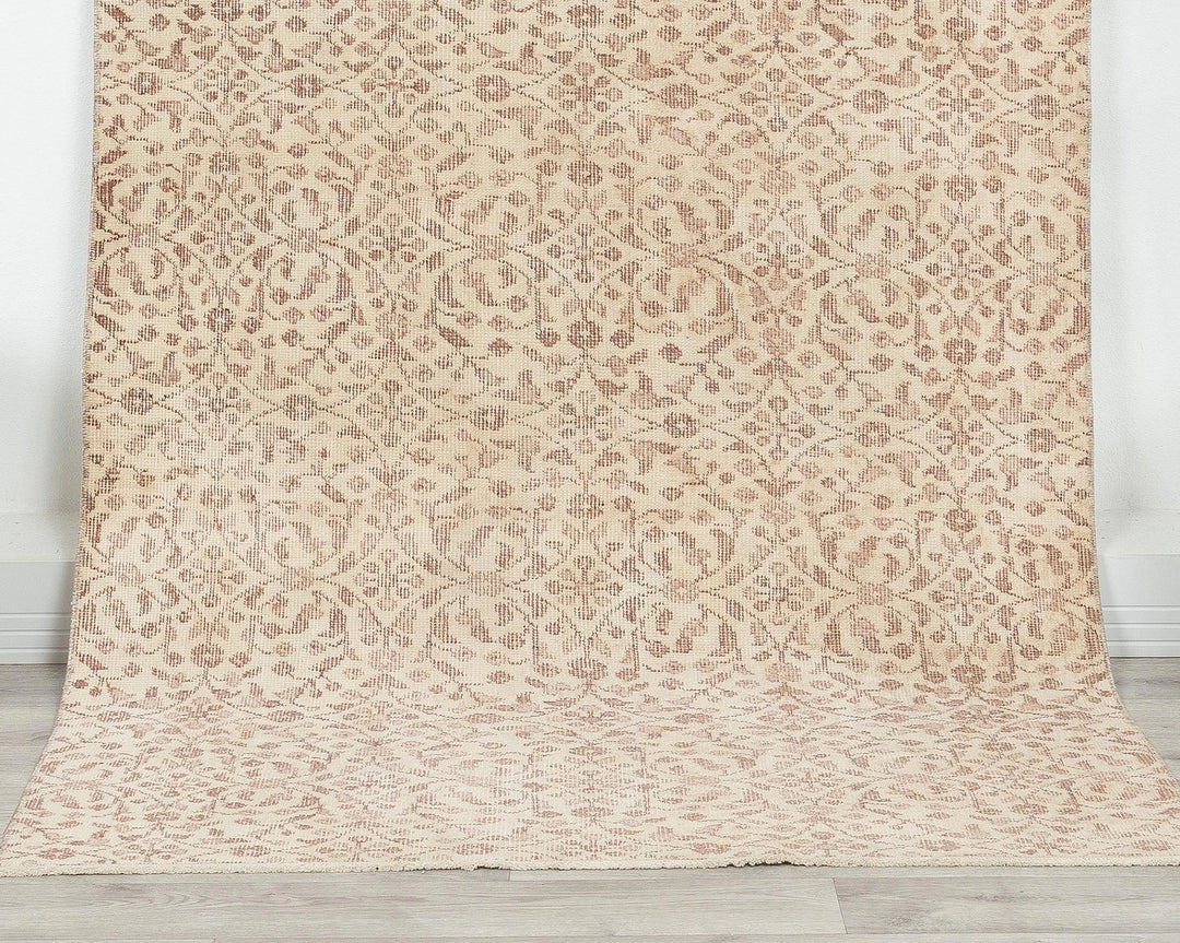 Beige Oushak Rug 3' 8" x 6' 9" | No. VR58120