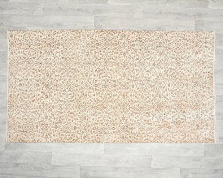 Beige Oushak Rug 3' 8" x 6' 9" | No. VR58120