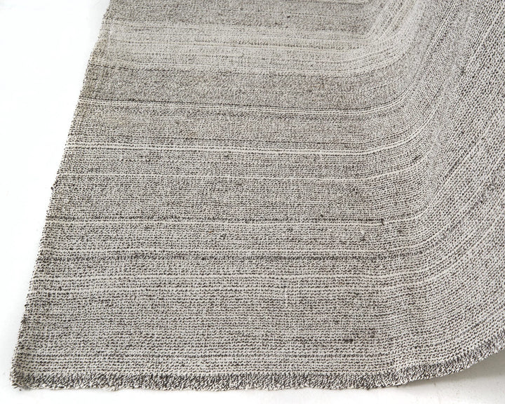 Gray Kilim Rug 5' 3" x 8' 4" | No. VR58300