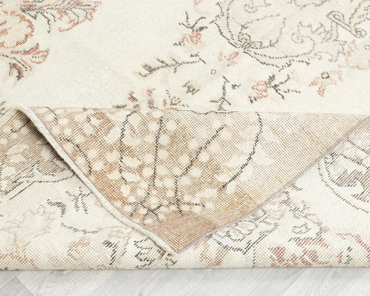 Beige Turkish Oushak Rug 5' 4" x 8' 6" Hand-Knotted | No. VR58456