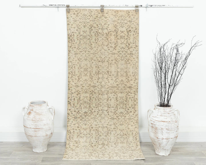 Beige Turkish Oushak Rug 2'8" x 6'4" Hand-Knotted | No. VR58637
