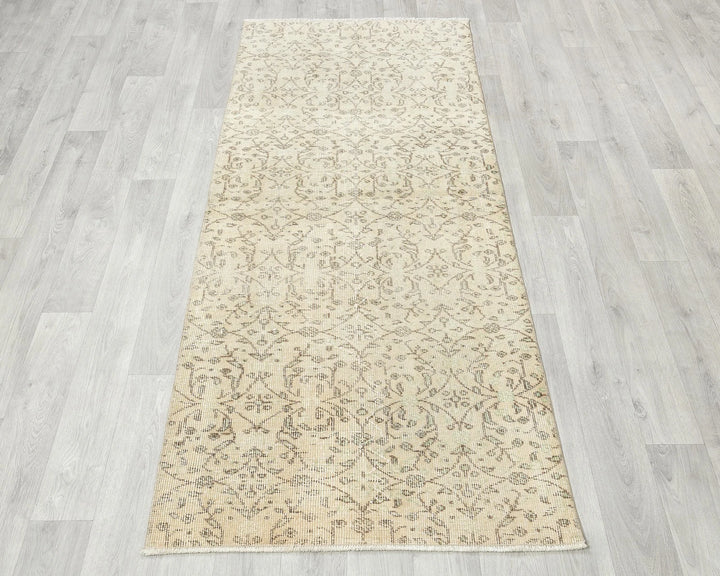 Beige Turkish Oushak Rug 2'8" x 6'4" Hand-Knotted | No. VR58637