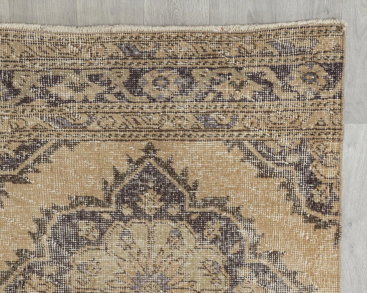 Beige Runner Rug 2' 7" x 13' 1" | No. VR58667