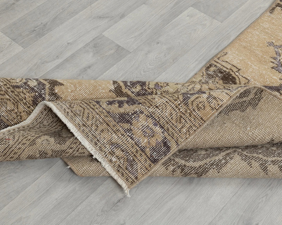 Beige Runner Rug 2' 7" x 13' 1" | No. VR58667