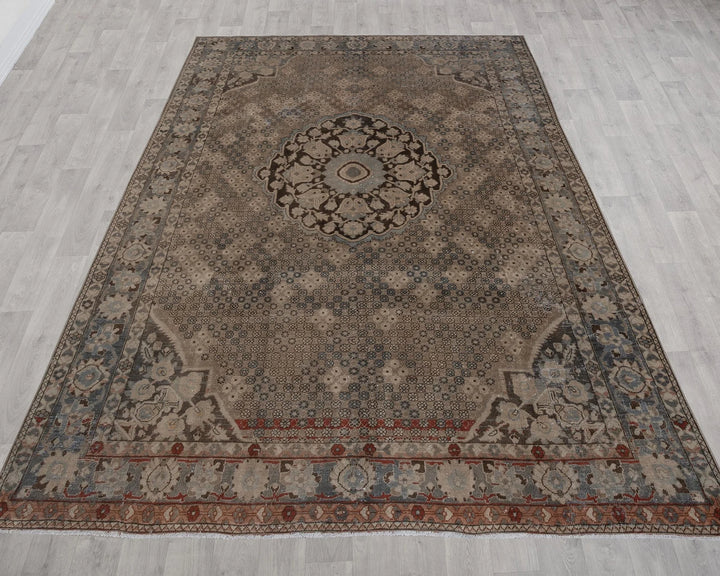 Multicolor Turkish Oushak Rug 6'9" x 10'2" Hand-Knotted | No. VR58676