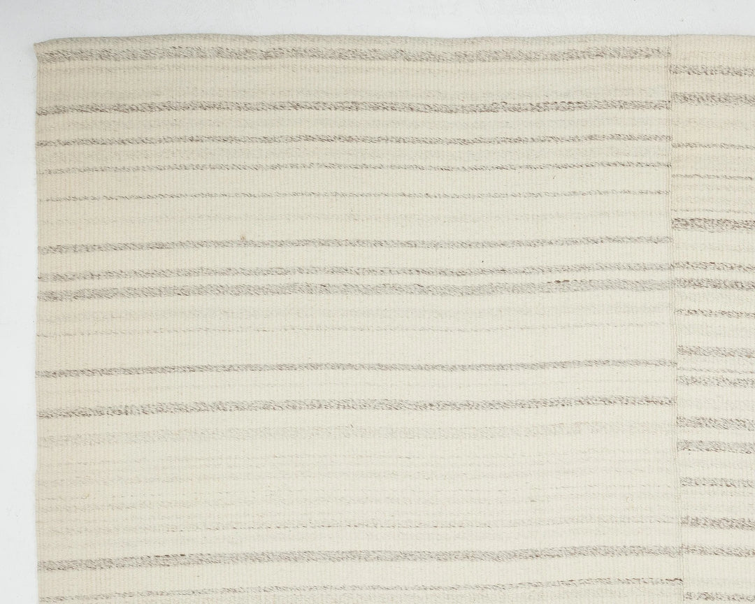 Beige Turkish Kilim Rug 10' x 13' 6" Flat-Weave pattern