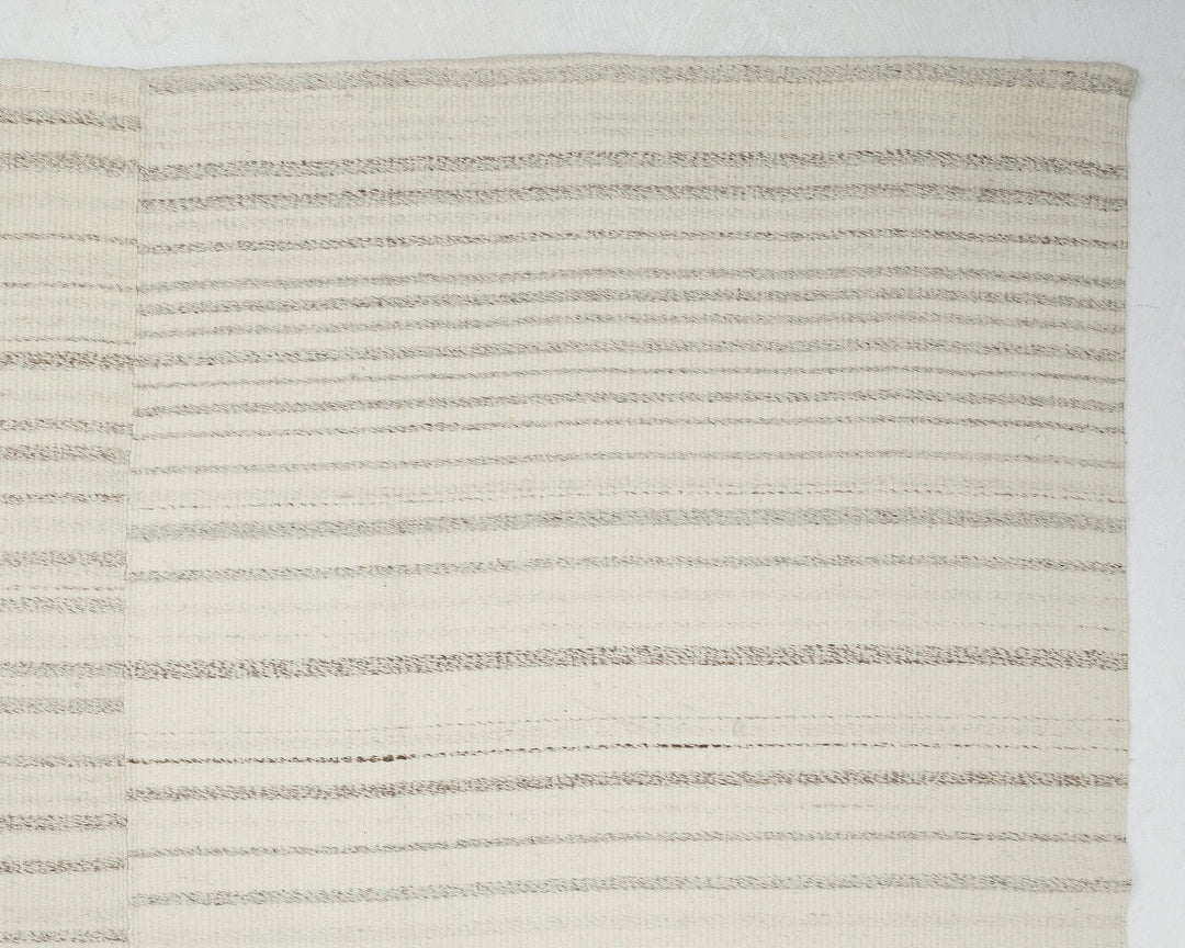 Beige Turkish Kilim Rug 10' x 13' 6" Flat-Weave border
