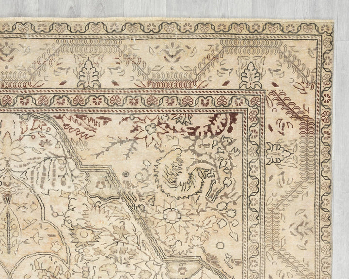 Multicolor Turkish Oushak Rug 6'5" x 9'6" Hand-Knotted pattern