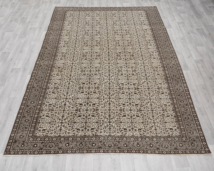 Multicolor Turkish Oushak Rug 6' 6" x 9' 6" Hand-Knotted | No. VR59339