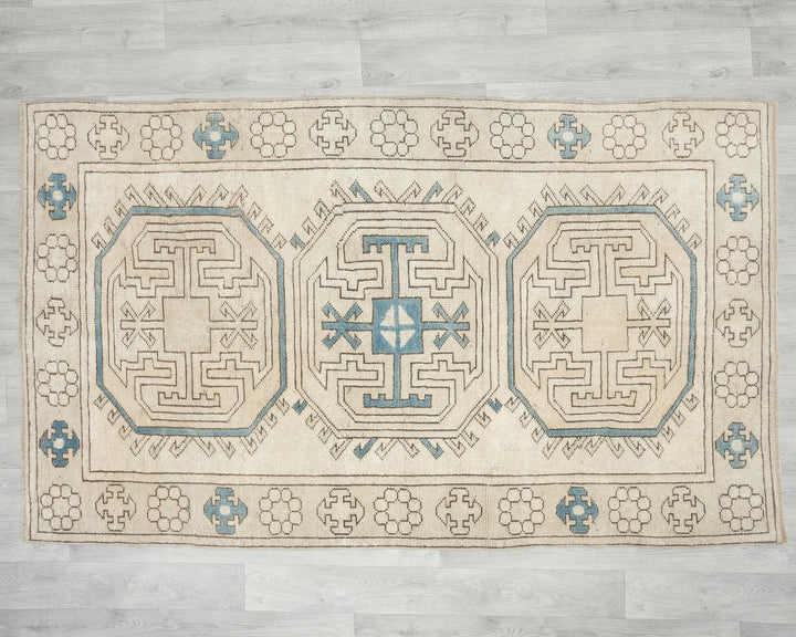 Multicolor Turkish Oushak Rug 3'11" x 6'6" Hand-Knotted | No. VR59372