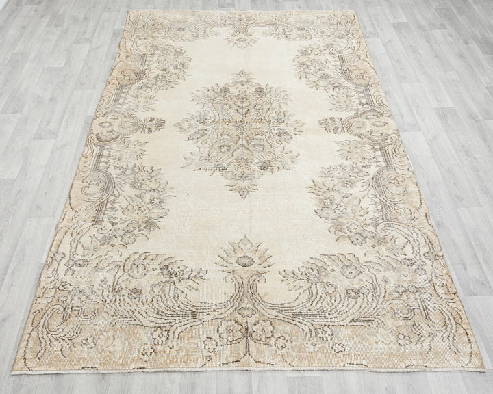 Beige Turkish Oushak Rug 5' 7" x 8' 11" Hand-Knotted | No. VR59392