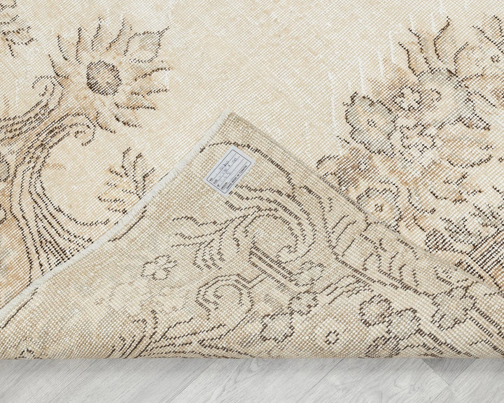 Beige Turkish Oushak Rug 5' 7" x 8' 11" Hand-Knotted | No. VR59392