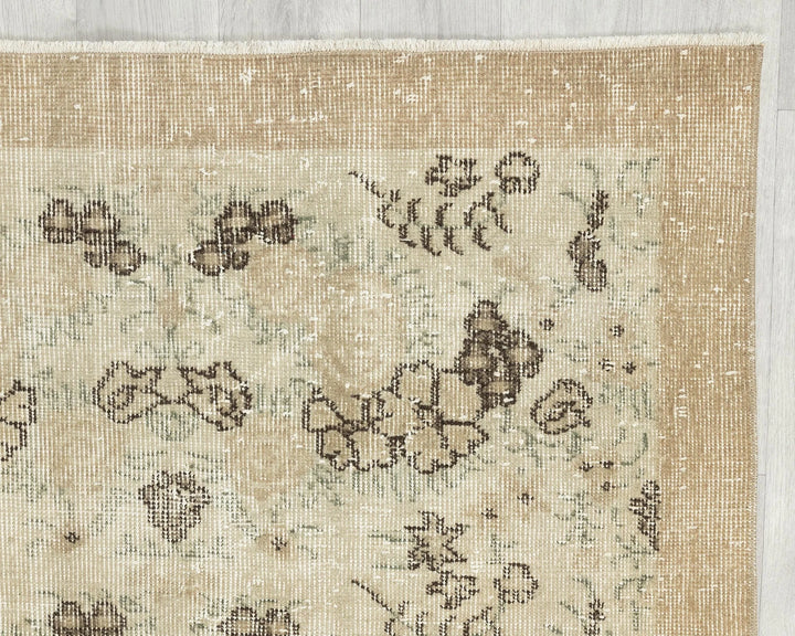 Multicolor Turkish Oushak Rug 3' 8" x 6' 8" Hand-Knotted | No. VR59417